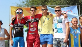 Полтавці завоювали "золото" командного чемпіонату країни з триатлону